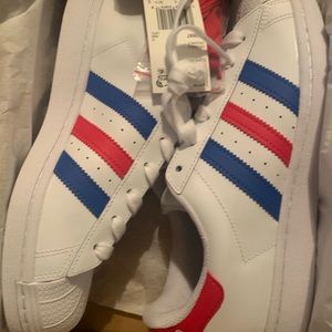Superstar adidas..